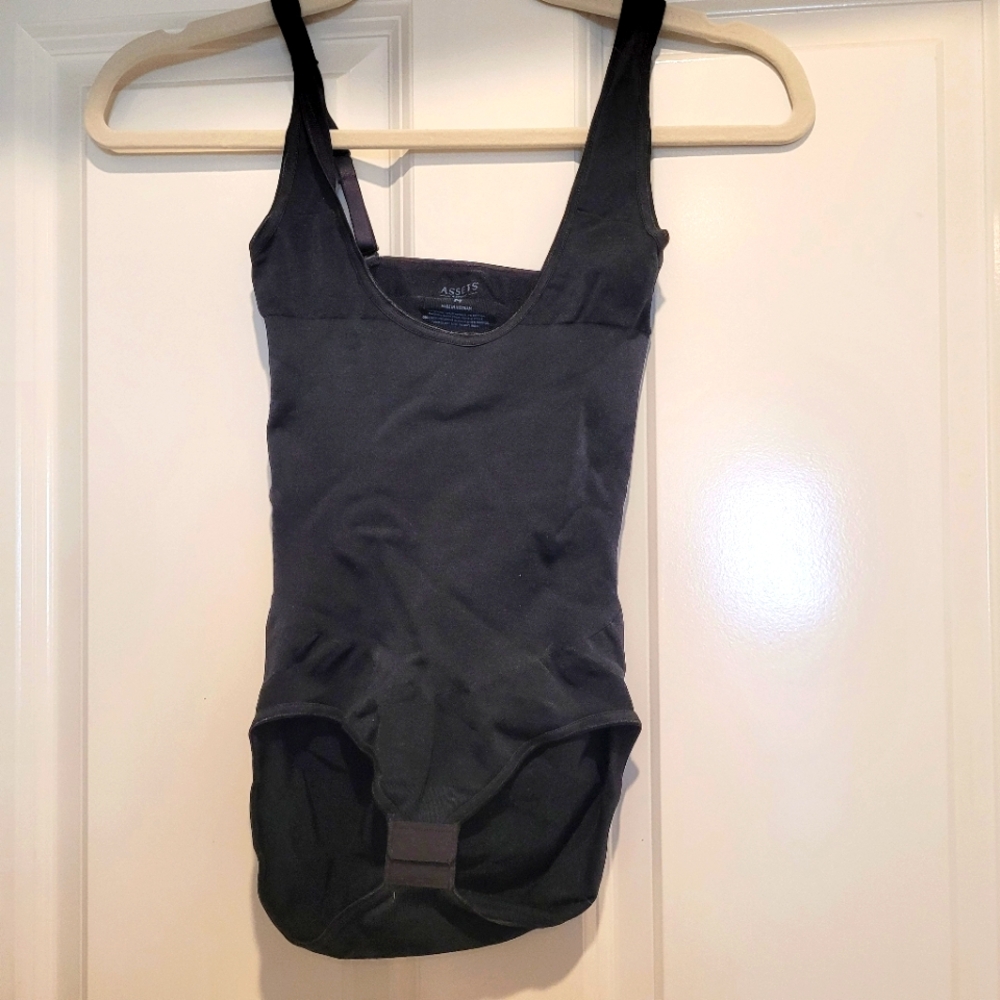 ASSETS by Spanx Bodysuit, Size M